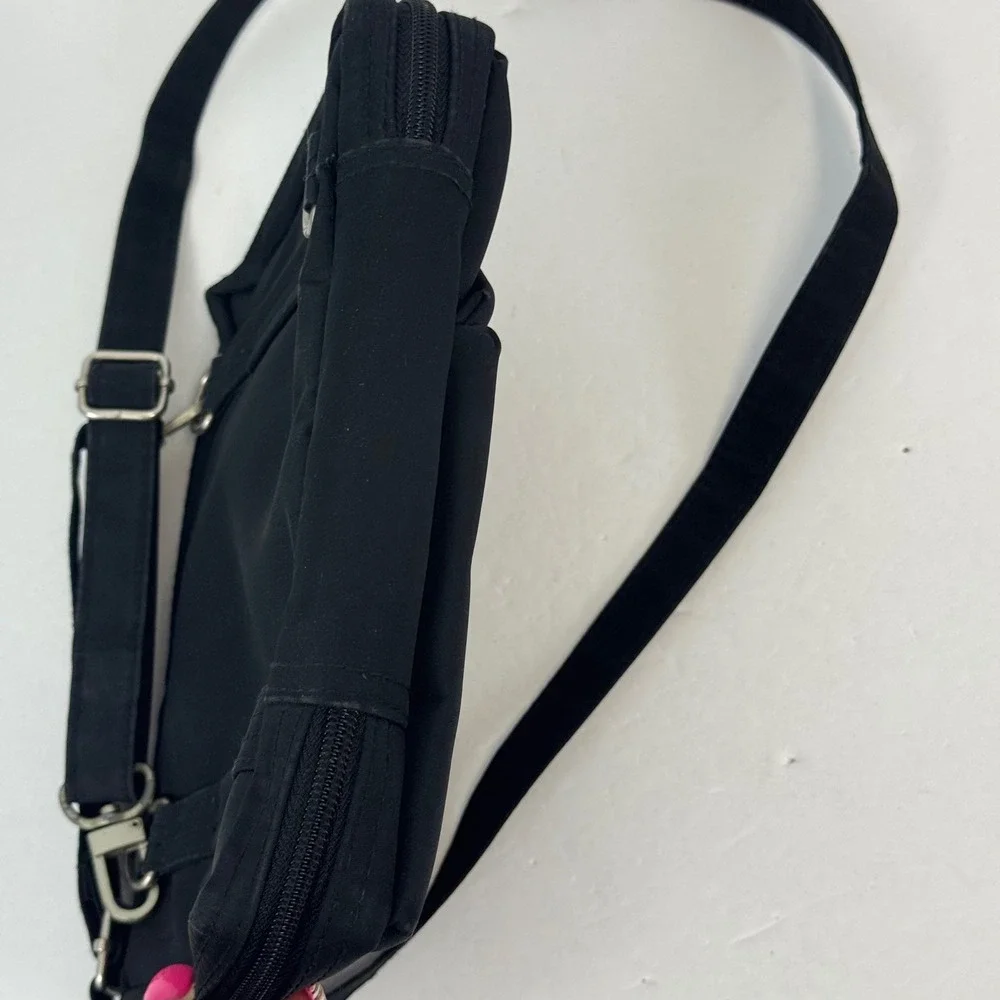 Baggallini Black Nylon Crossbody Bag Organizer Travel Purse Silver Hardware